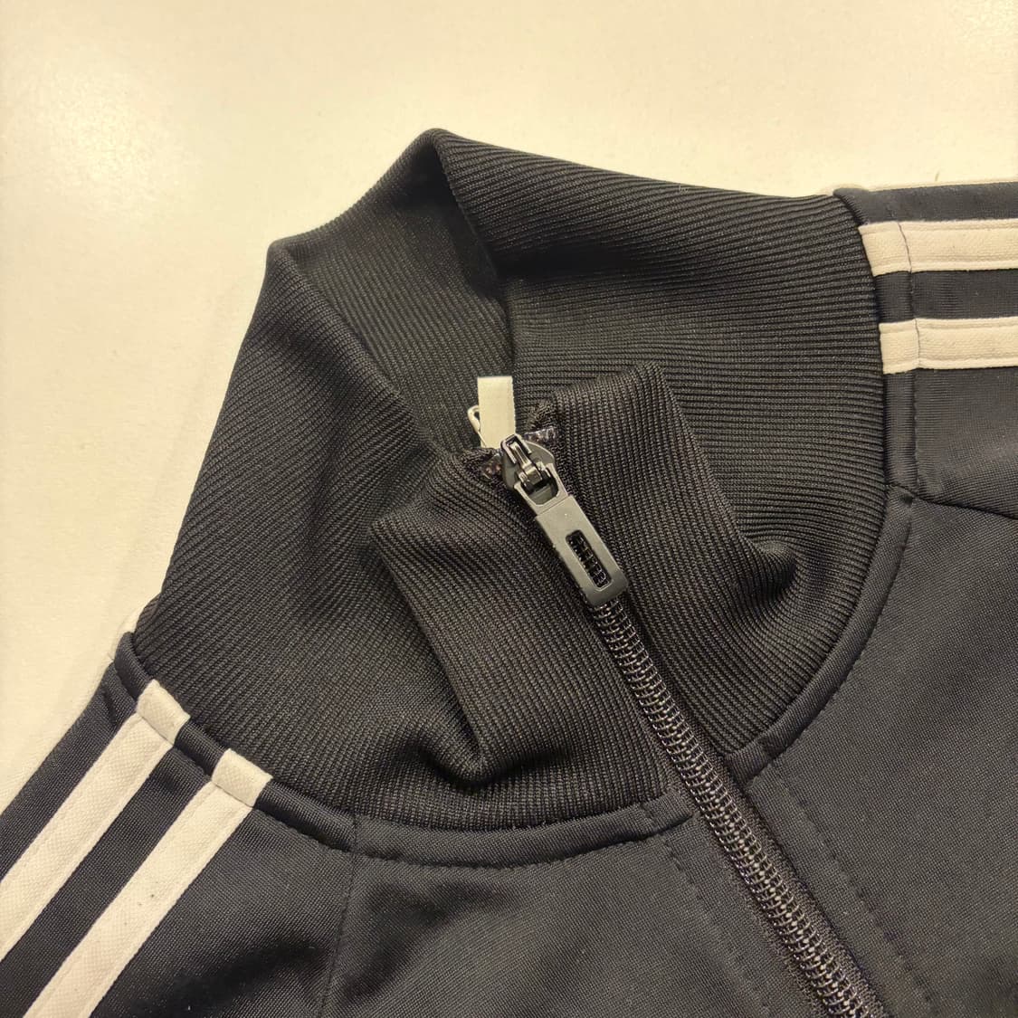 [90] 아디다스 바이에른 뮌헨 트랙 져지 블랙 B748 상품이미지5