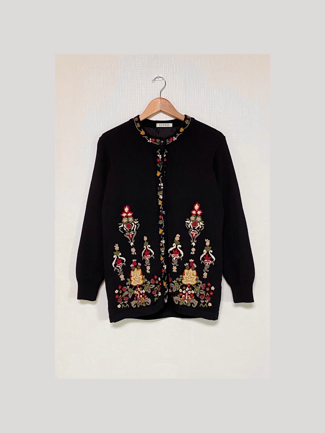 Vintage Black Floral Wool Cardigan 상품이미지1