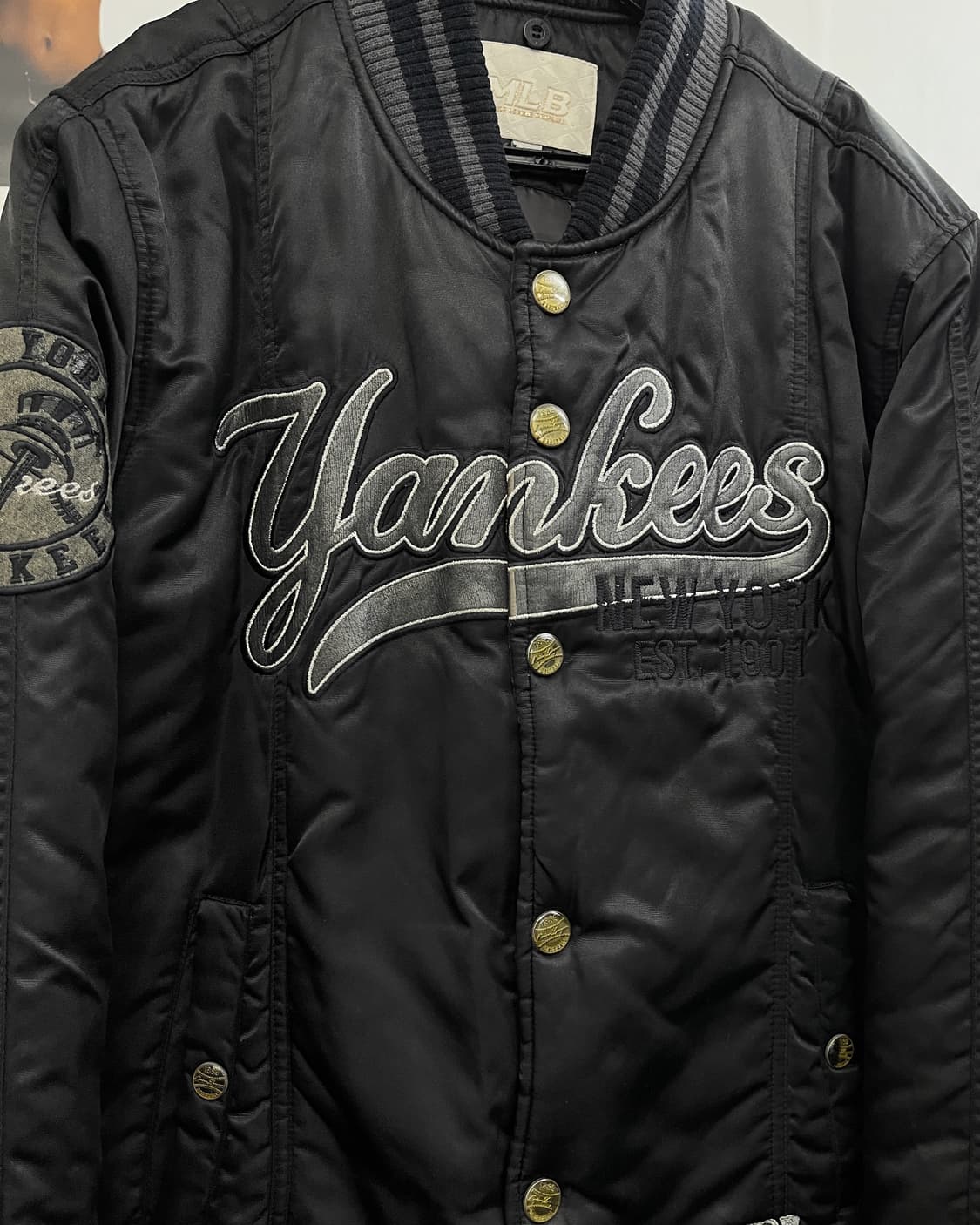 MLB 00s 뉴욕 양키즈 퀼팅 점퍼 블랙 상품이미지6