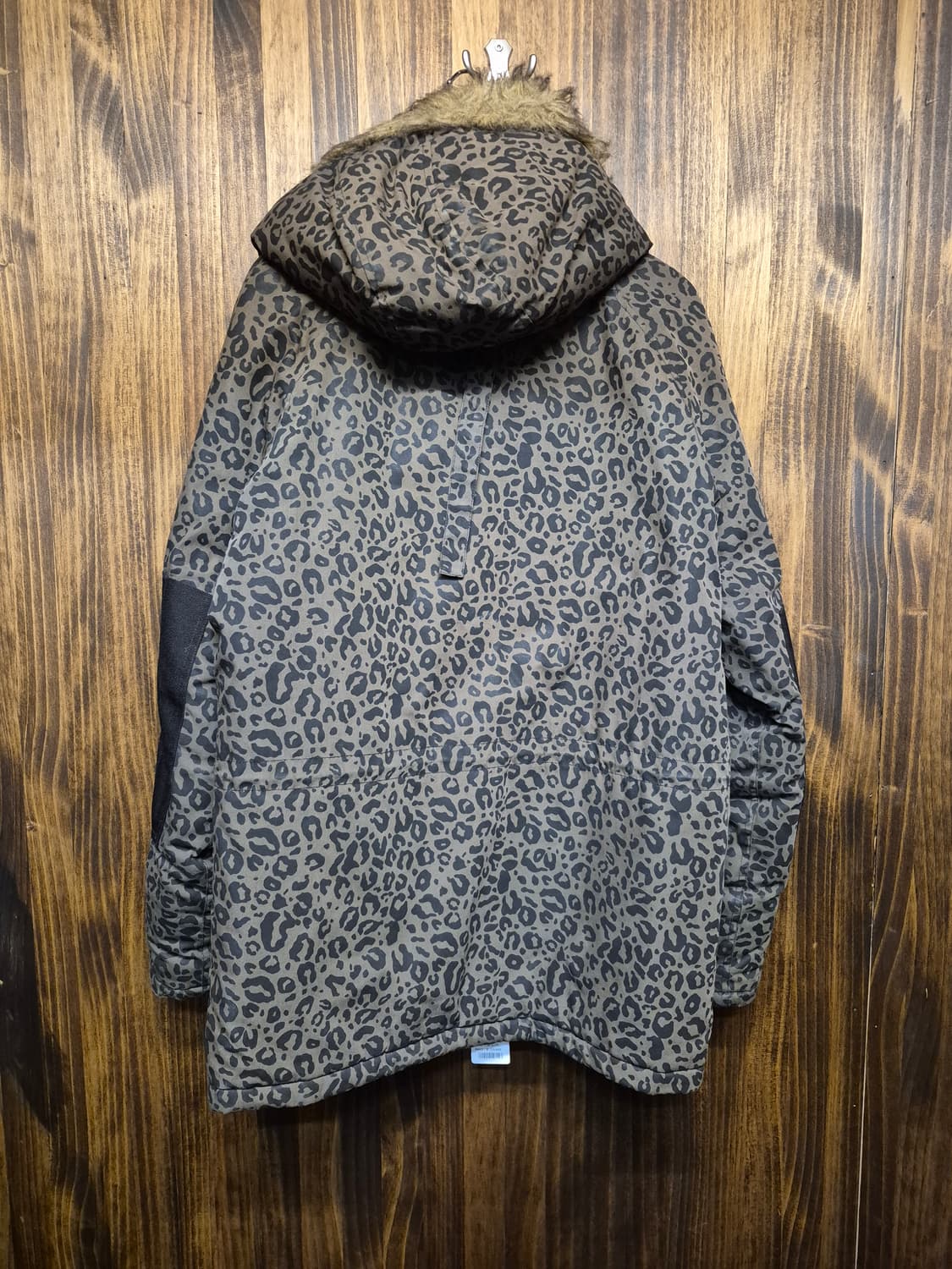CARHARTT LEOPARD PADDING  상품이미지3