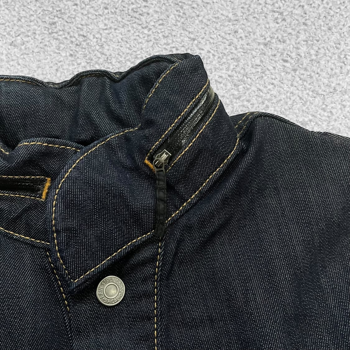 리바이스 커뮤터 트러커 데님 자켓 상품이미지3