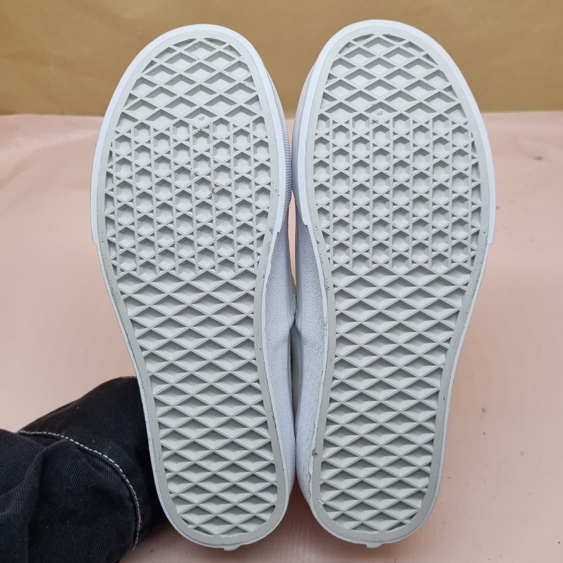 반스 어센틱 여성스니커즈235  상품이미지3