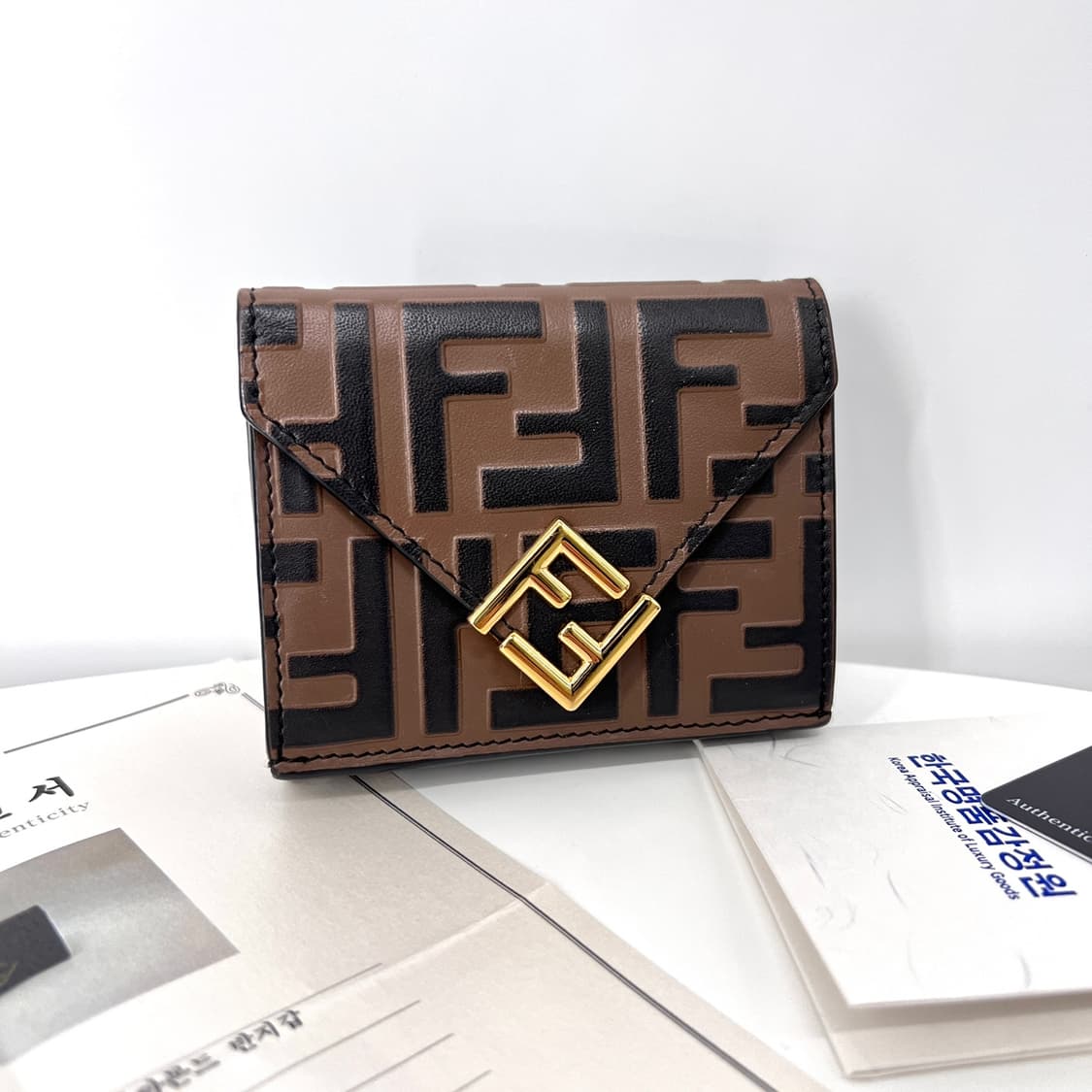 [감정완료] 펜디 FF 다이아몬드 3단 반지갑 (8M0480) 상품이미지3