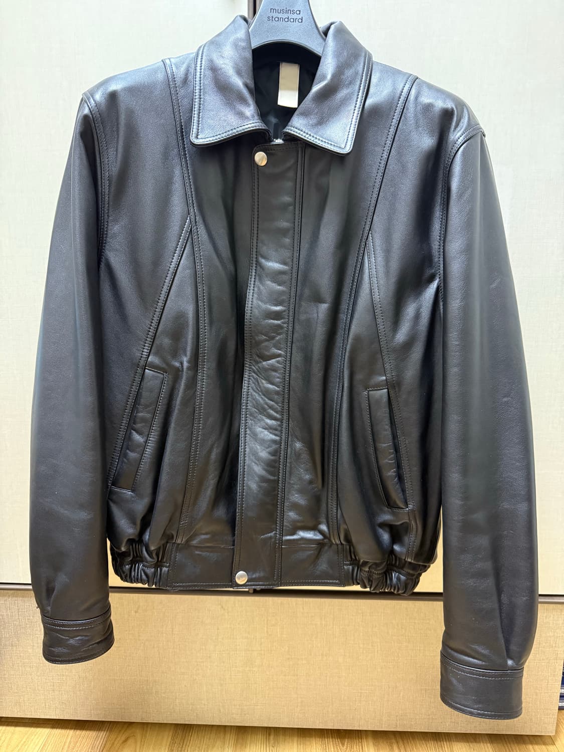 SUNFLOWER 90S BOMBER IN BLACK 48 상품이미지2