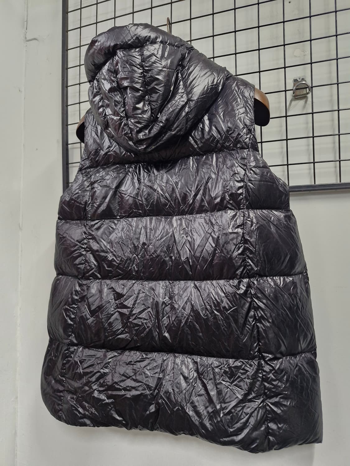 95-100L/66-77 ADD 유광 후드 다운 조끼 패딩. 상품이미지7