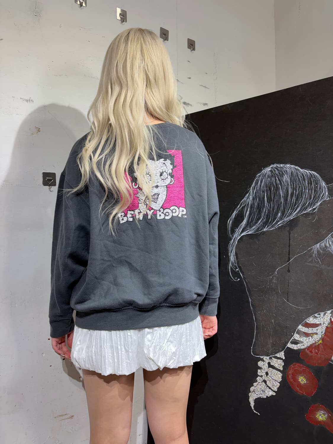 일본빈티지 베티붑 차콜 프린팅 오버핏 맨투맨 상품이미지3