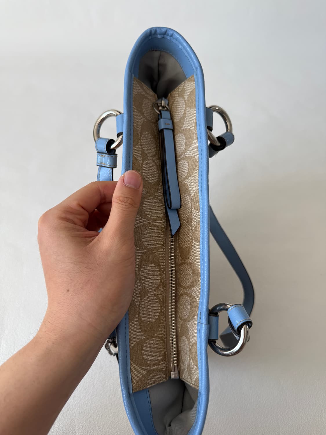 코치(COACH) 모노그램 토트백 상품이미지9