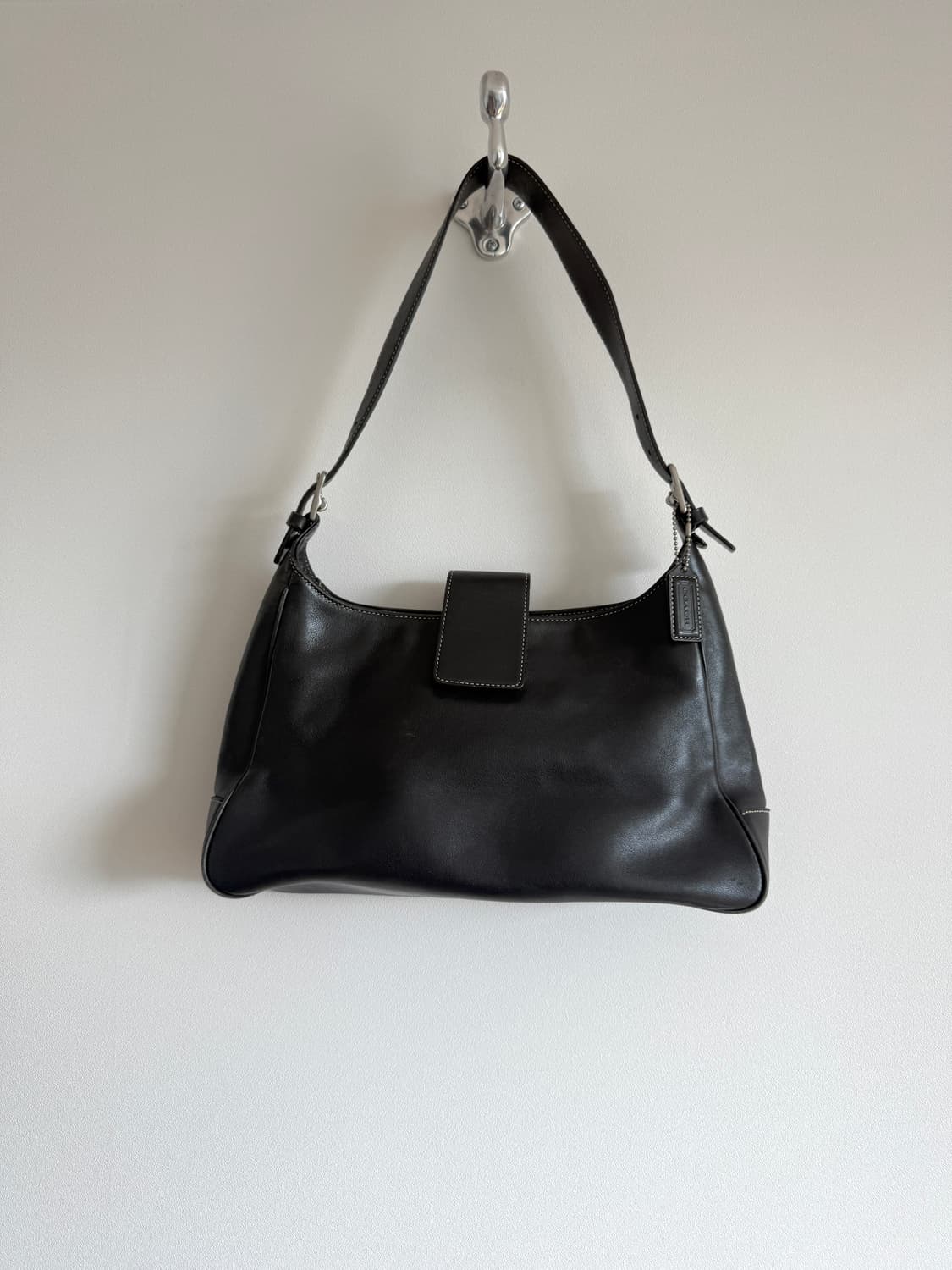 올드 코치(COACH) 레더 숄더백 상품이미지1