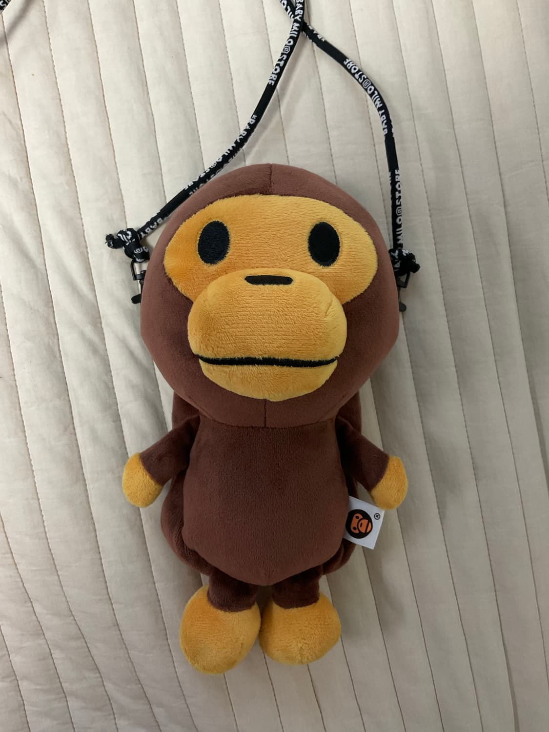 베이프 마일로 모바일 크로스백 상품이미지2