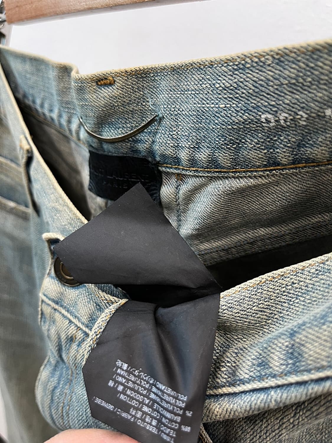 29) 생로랑 디스진  상품이미지8