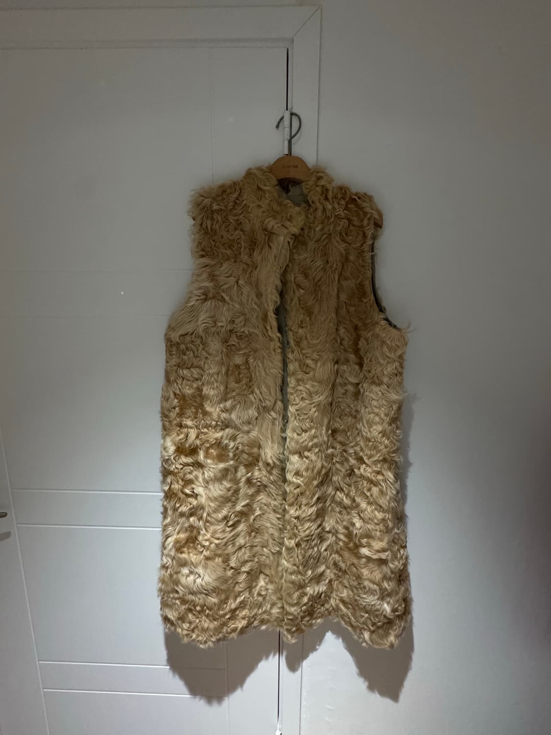 양털 롱베스트 카키 상품이미지1