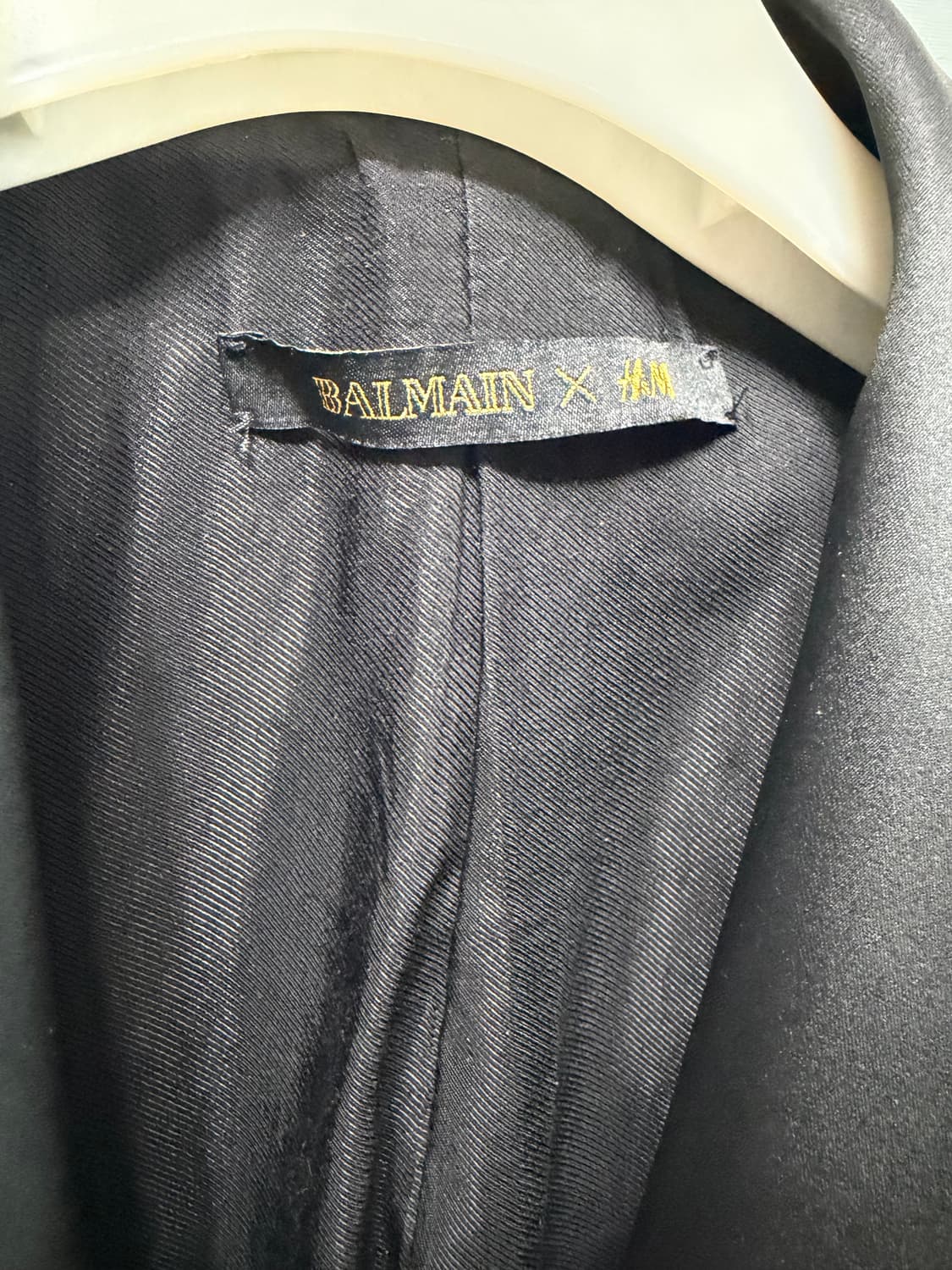 H&M 발망 새틴 블레이저 48 상품이미지2