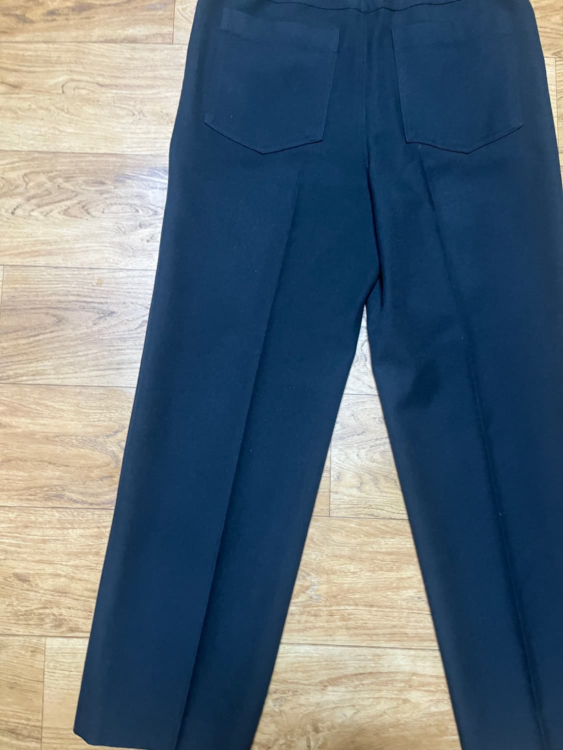 솔리드옴므 울슬랙스 새상품 팝니다. 상품이미지4