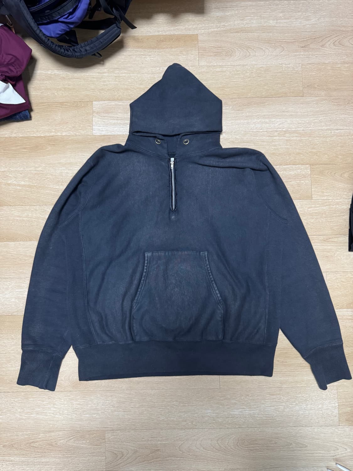 아프레쎄 하프집업 후드 2사이즈 블랙 24FW 상품이미지3