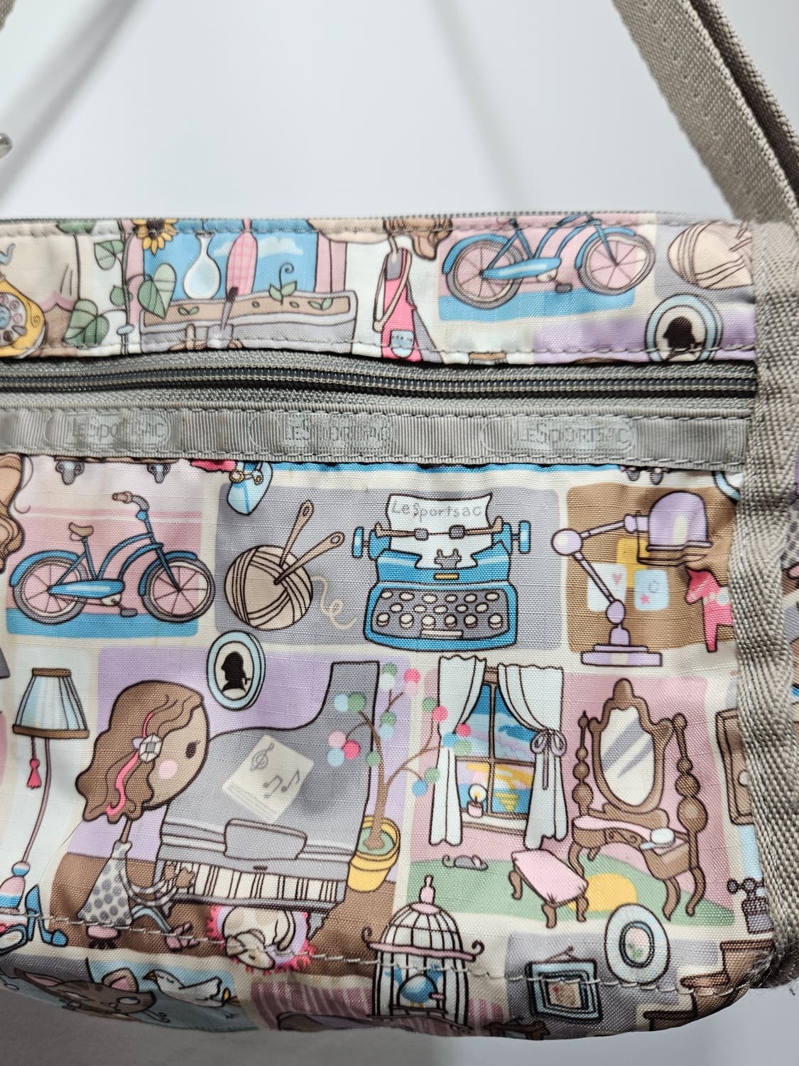 레스포삭(Lesportsac) 일러스트 프린팅 미니 숄더 겸 크로스백  상품이미지6