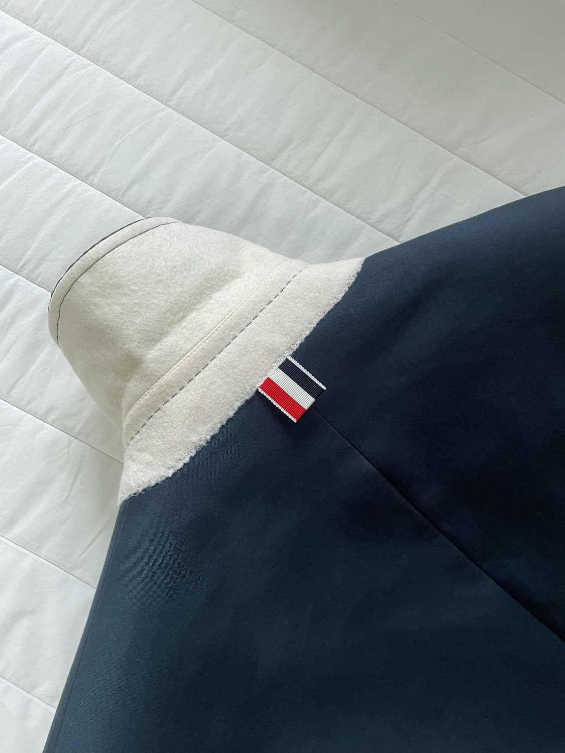 톰브라운 매킨토시 오버코트 상품이미지3