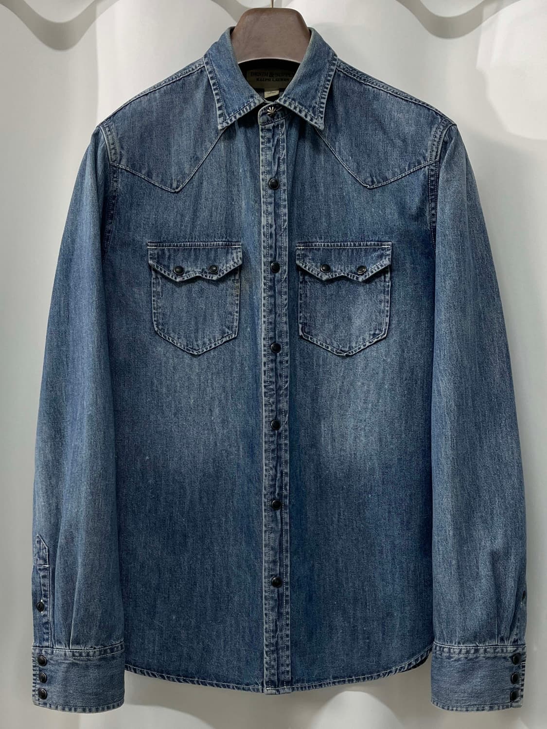 폴로 랄프로렌 콘초 사우스 웨스턴 워시드 데님 셔츠 상품이미지1