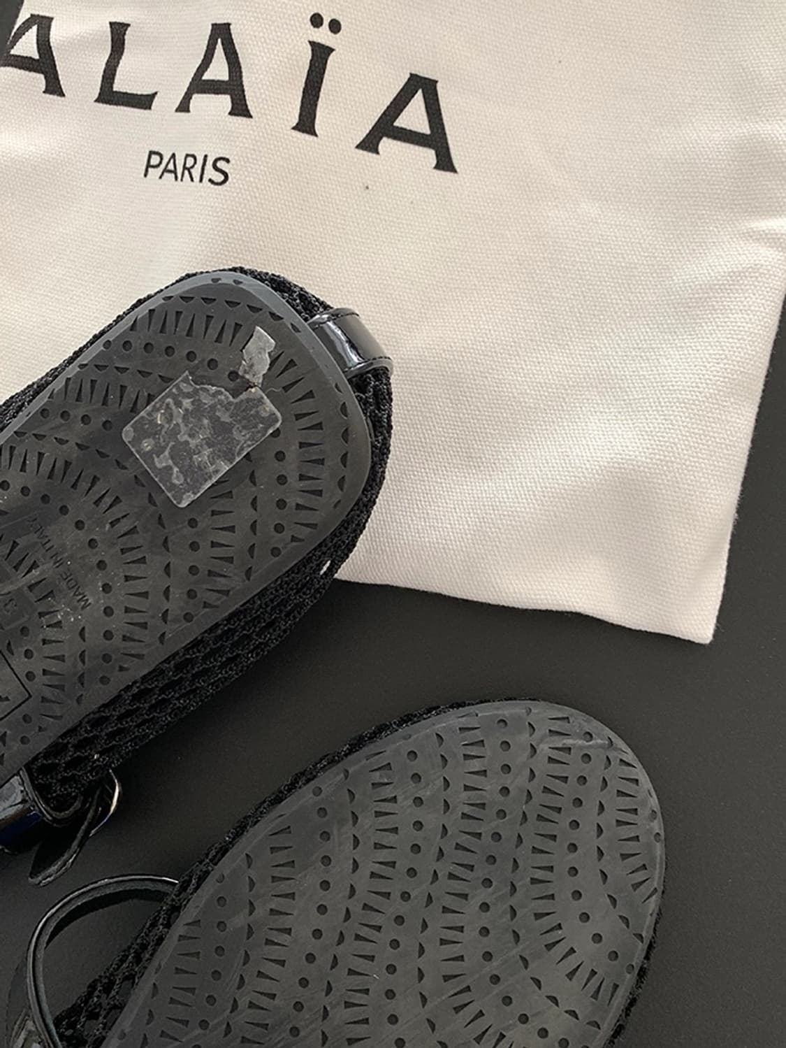 "ALAIA" BALLET FLATS IN FISHNET 상품이미지8