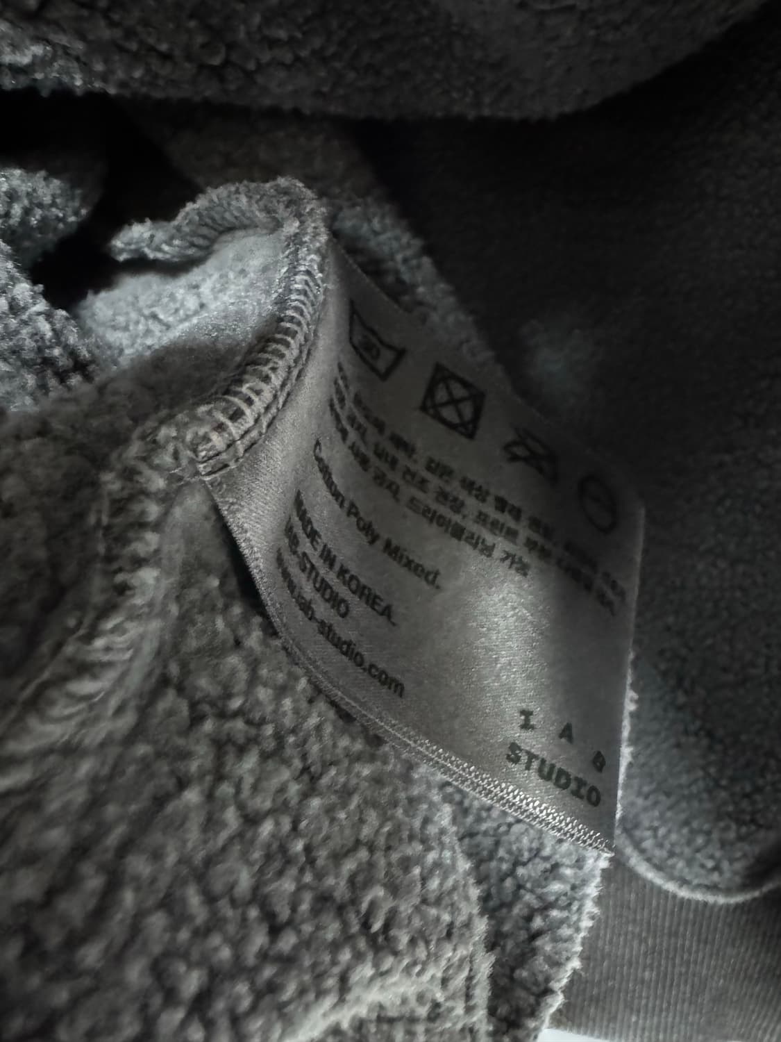 아이앱 스튜디오 피그먼트 스웨트 맨투맨 상품이미지5