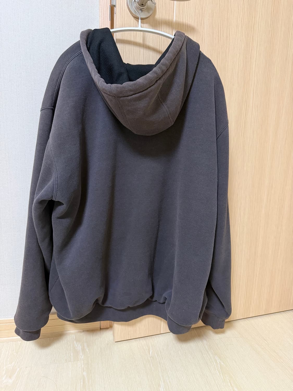 칸예착 00s 빈티지칼하트 J149 써멀후드자켓 blk 상품이미지3