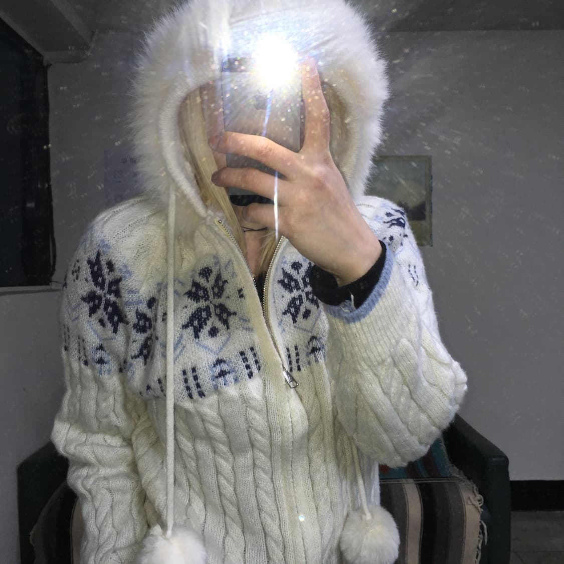 투티/0285 러블리 퍼 모자 폼폼 니트 노르딕 스포티 스웨터 집업 후드 상품이미지1