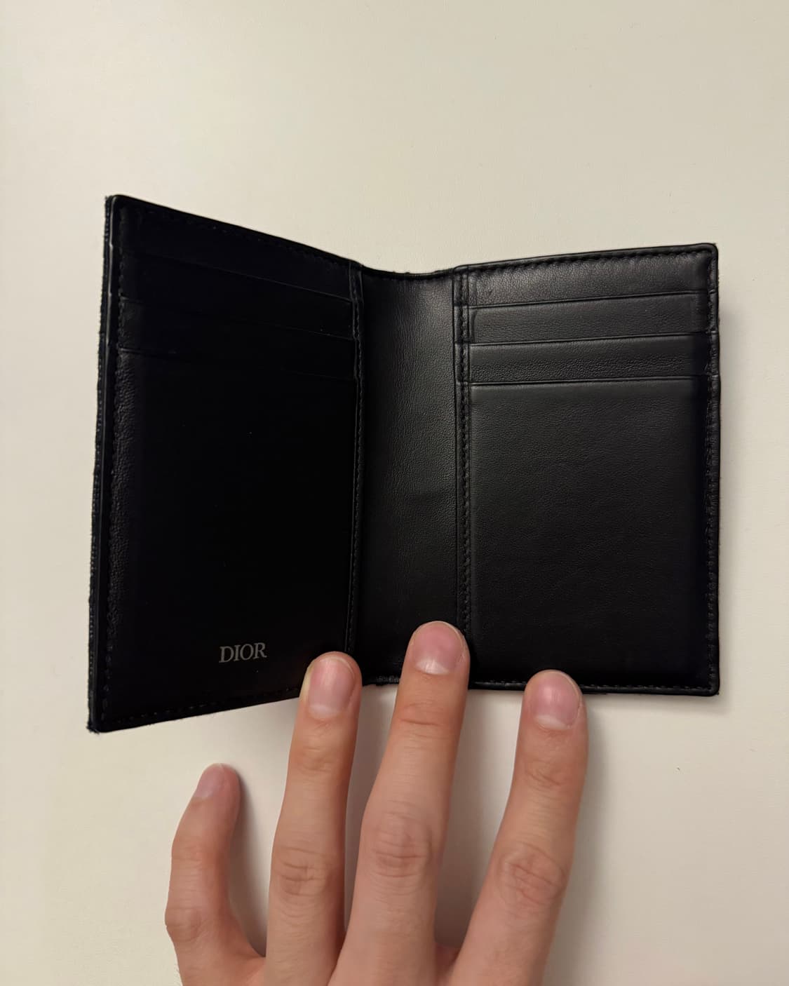디올 2단 카드 홀더 블랙 디올 오블리크 자카드 지갑 판매합니다. 상품이미지5