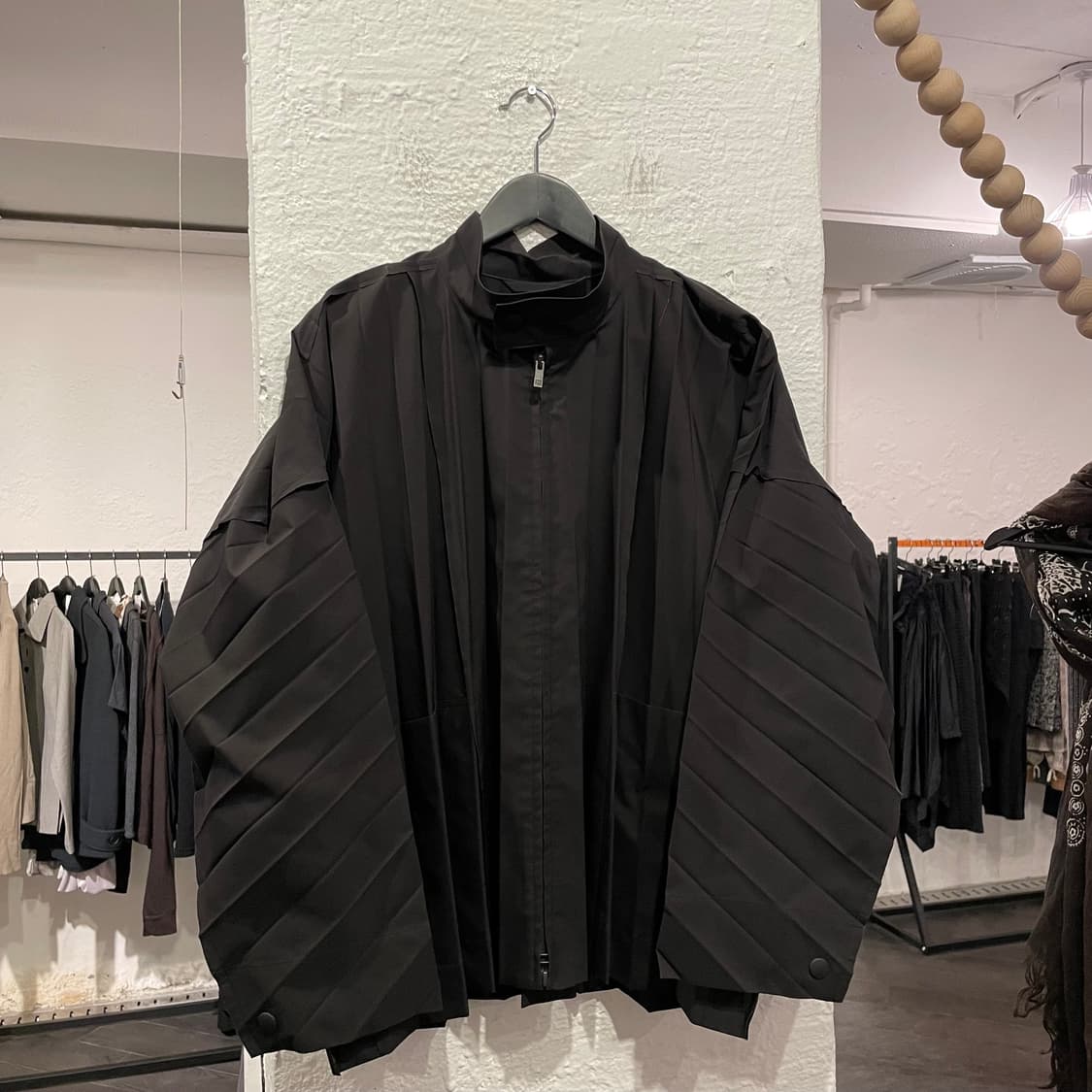 옴므플리세 이세이미야케 엣지 자켓 상품이미지1