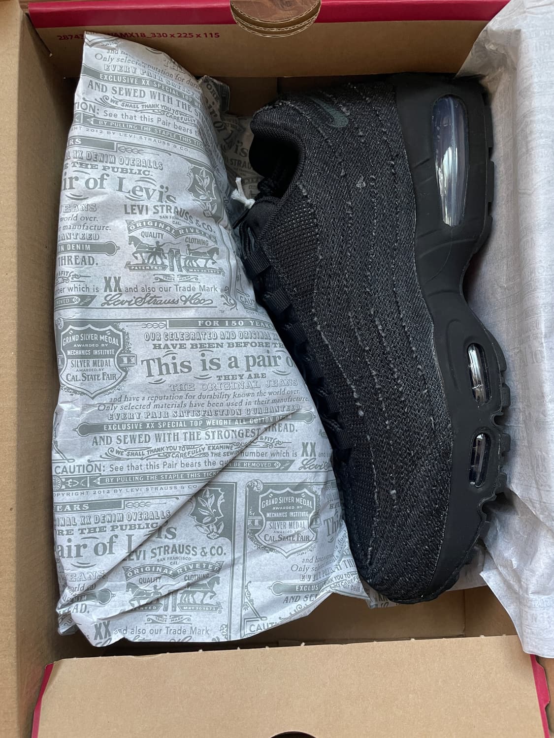 270 나이키x리바이스 맥스95 블랙 상품이미지1