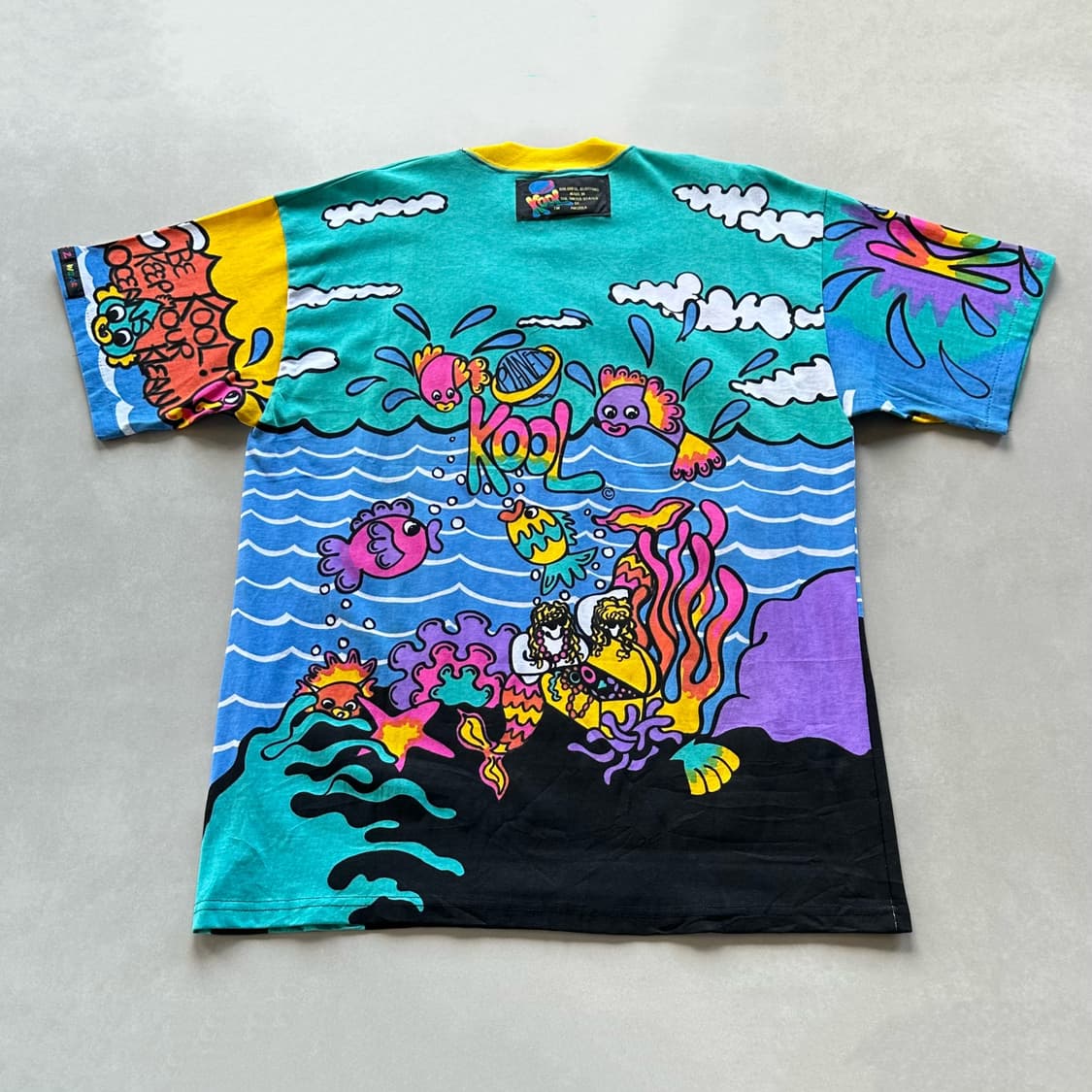 [XL](새상품)90s USA KOOL 컬러풀 아트 티셔츠 상품이미지4