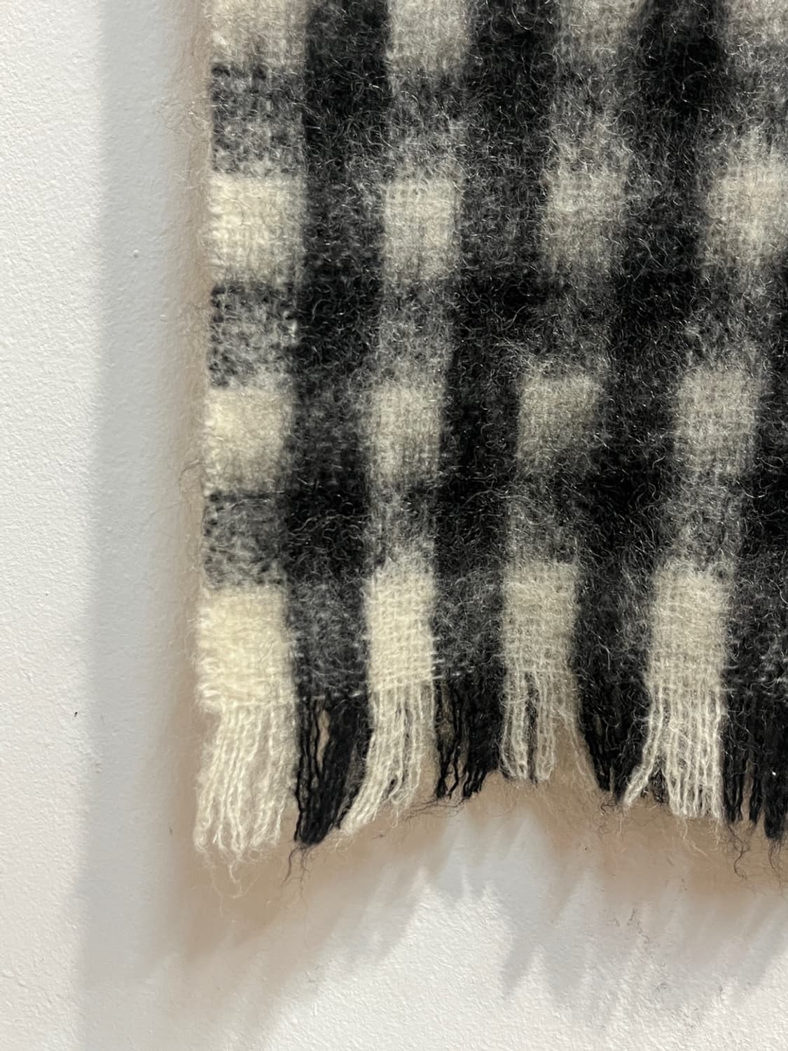 미샤 울 체크 머플러 상품이미지3