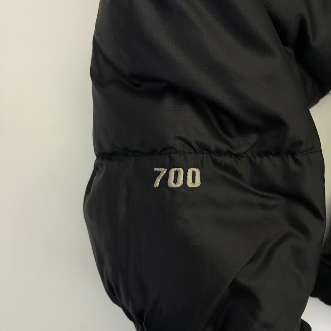 Thenorthface  노스페이스 블랙 눕시 700 다운패딩 상품이미지6
