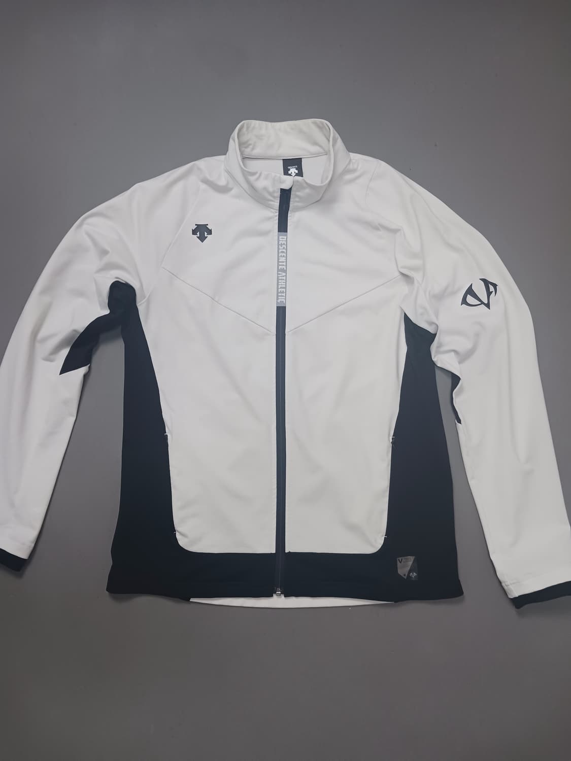 [XL] 데상트 벡터 스포츠시스템 집업 자켓 상품이미지1