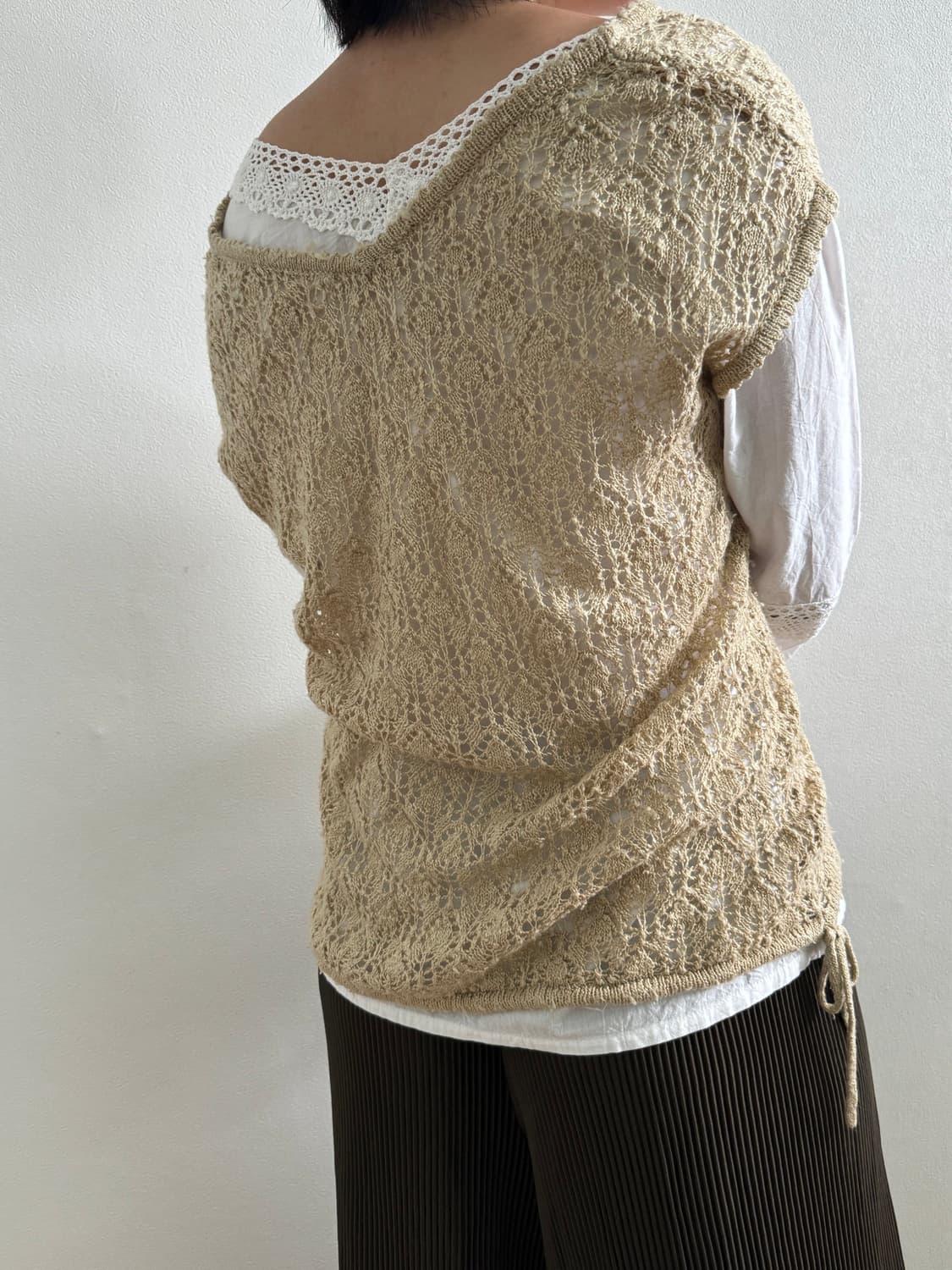 Beige Lace Knit Vest 상품이미지6