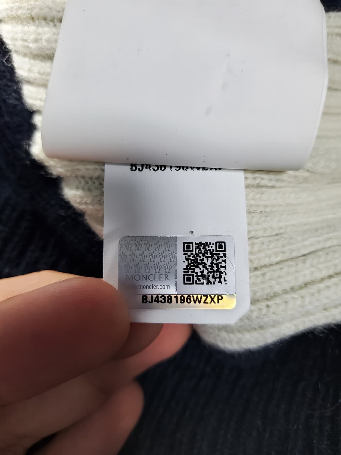 몽클레르 감마블루 금장버튼 가디건 L 상품이미지4