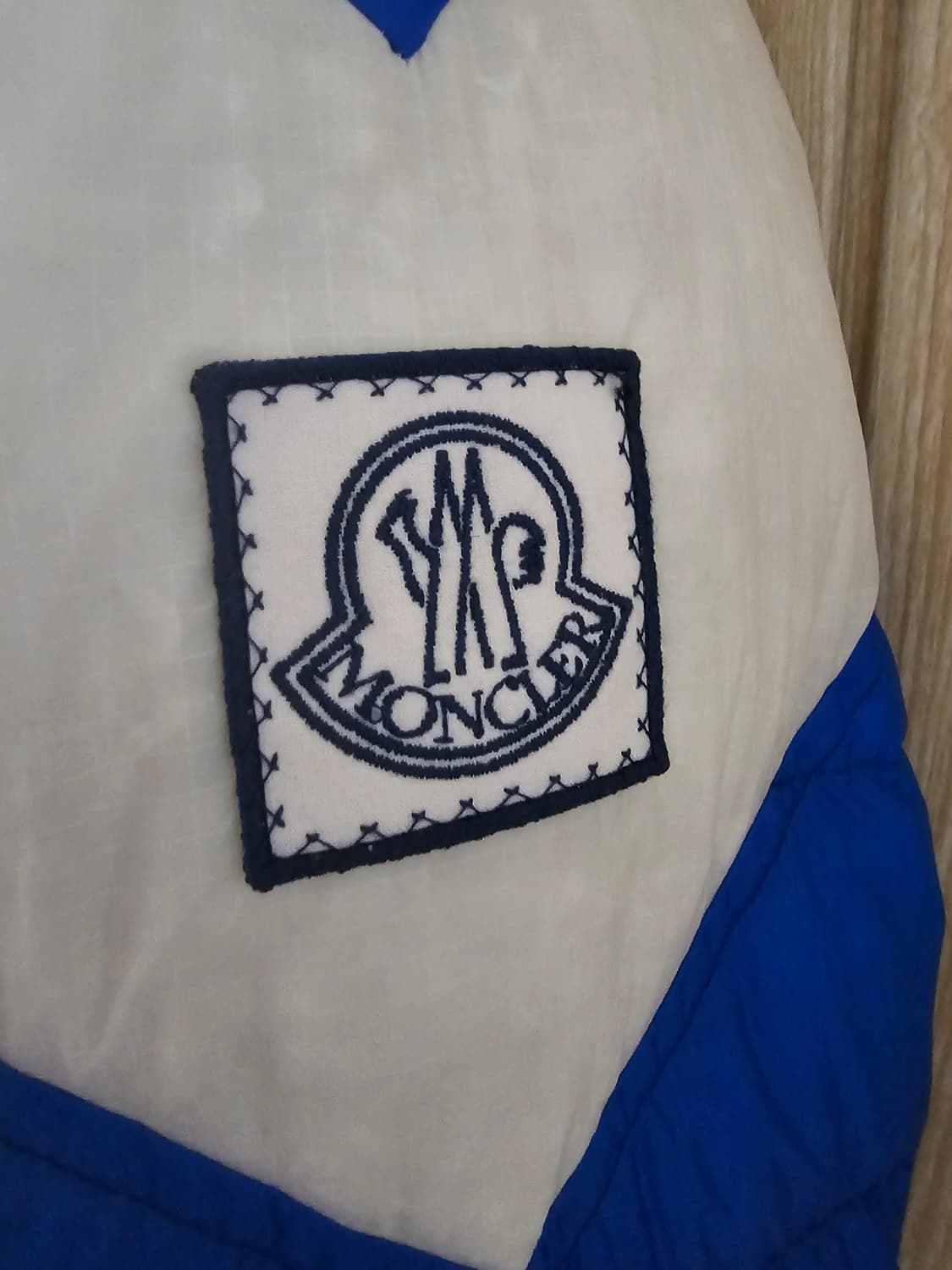 몽클레어 감마블루 사선 봄버 패딩(2/100/오케이몰정품) 상품이미지2