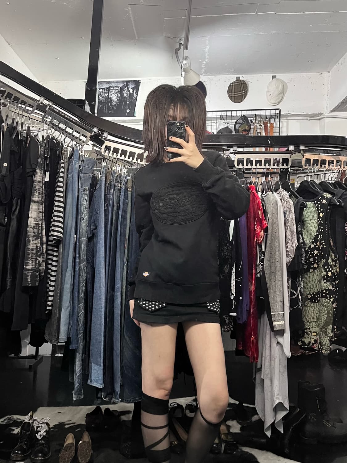 디키즈 오버핏 블랙 맨투맨 상품이미지1