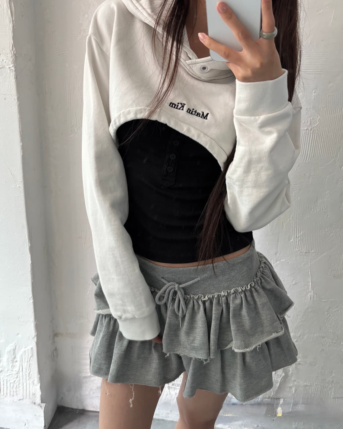 Matin Kim 마뗑킴 화이트 스티치 크롭 볼레로 후드티 상품이미지7