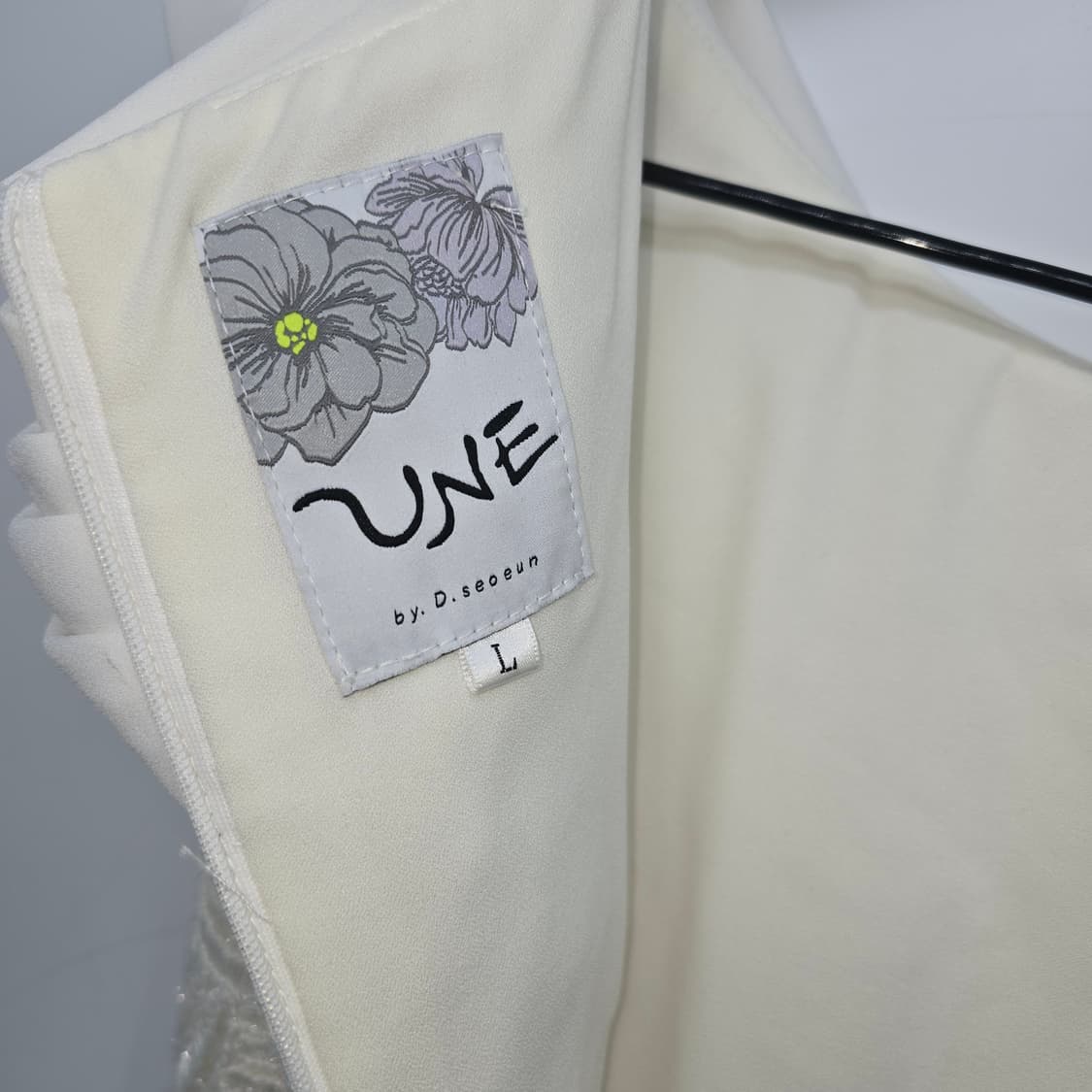 UNE 웨딩 원피스 / 아이보리 레이스 드레스 상품이미지5