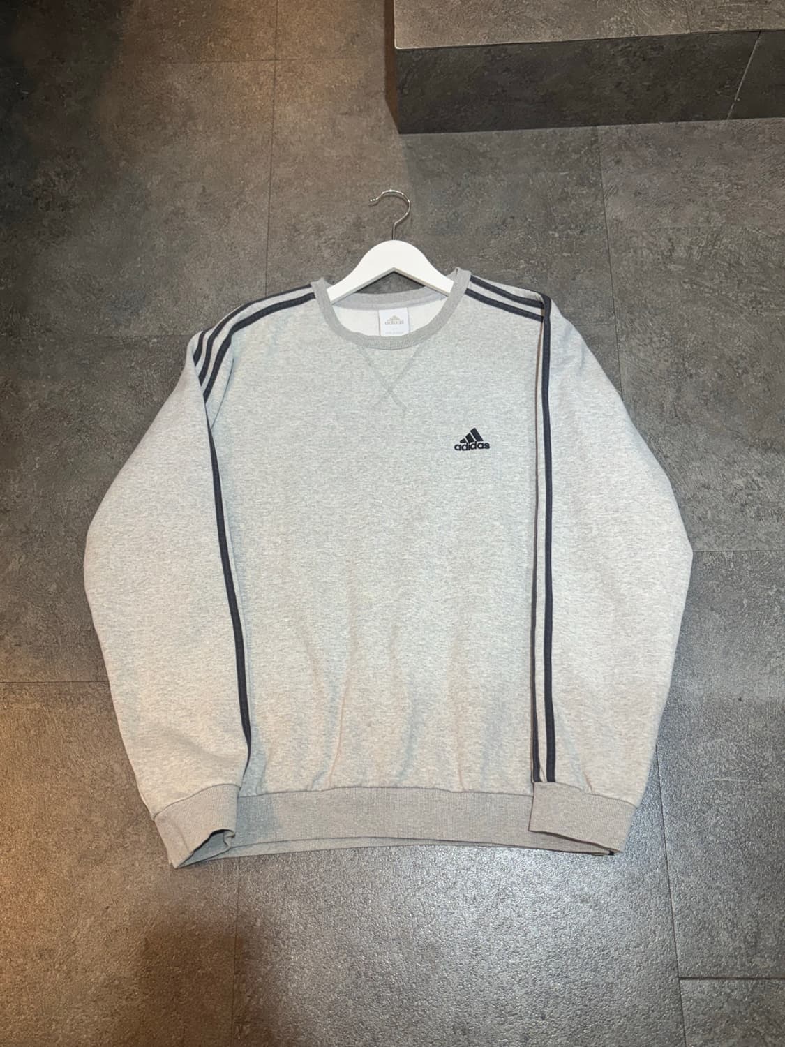 아디다스 맨투맨 110사이즈 상품이미지2