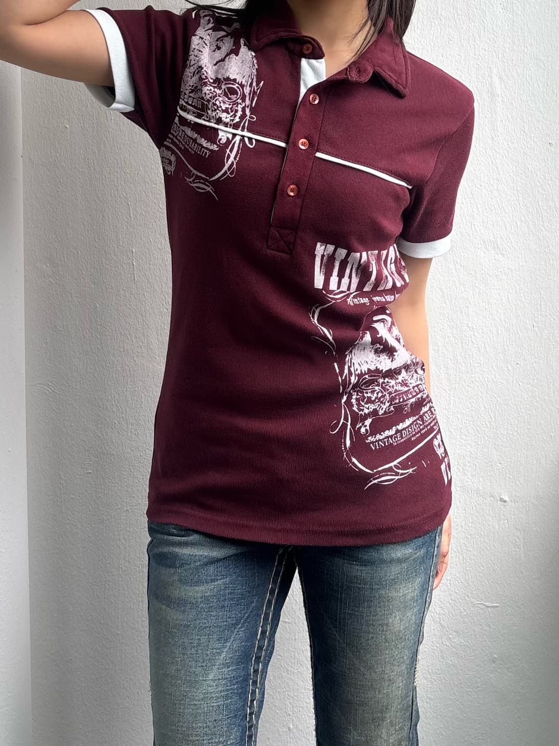 Vintage Graphic Red Polo Shirt 상품이미지1