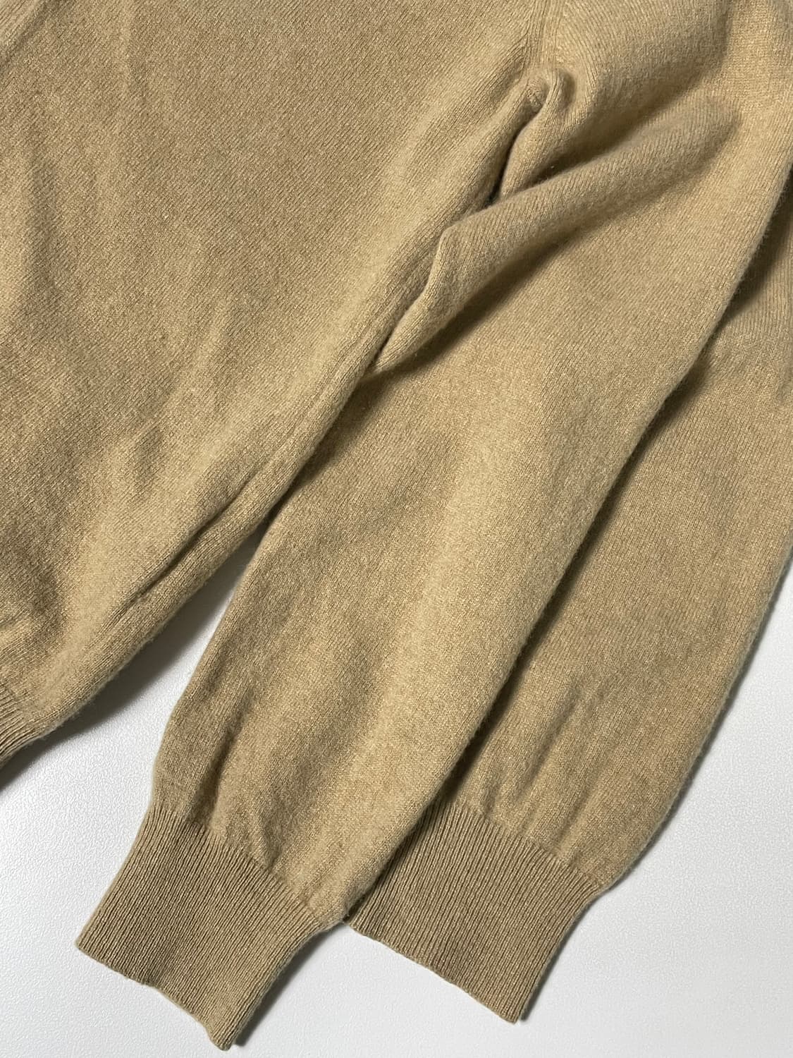 꼼데가르송 블랙 와펜 울 가디건 상품이미지7