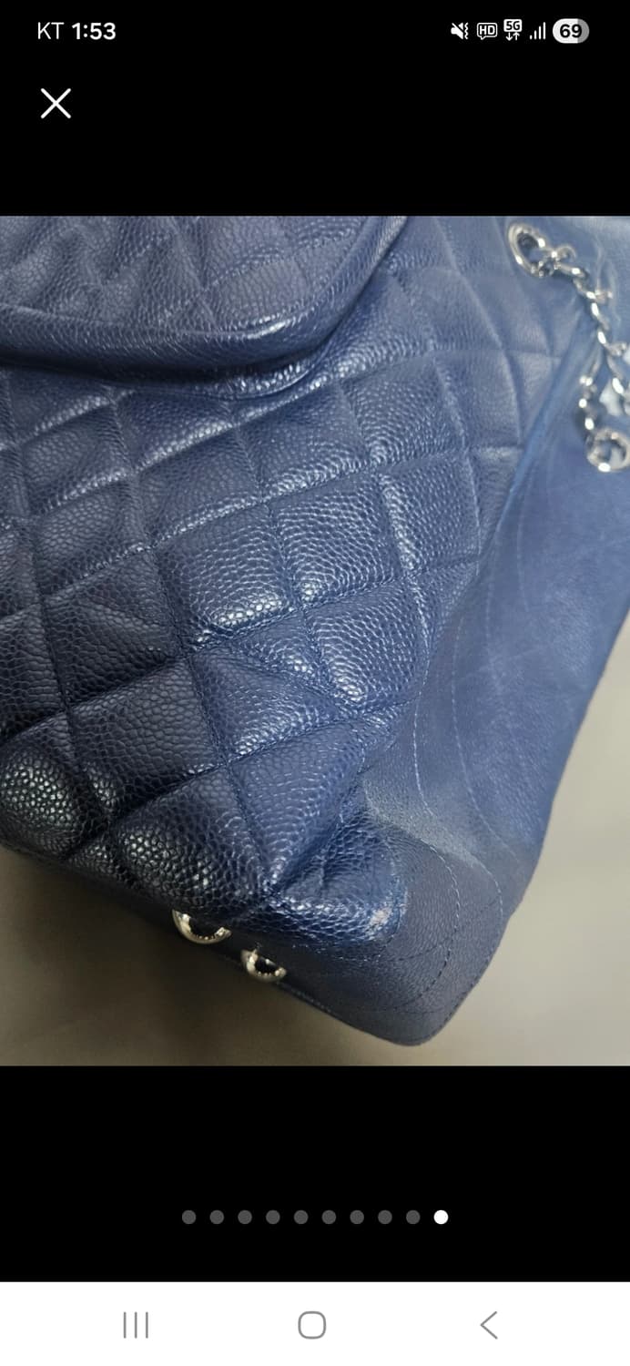 샤넬 캐비어 플랩백 네이비 은장(정품)
 상품이미지9