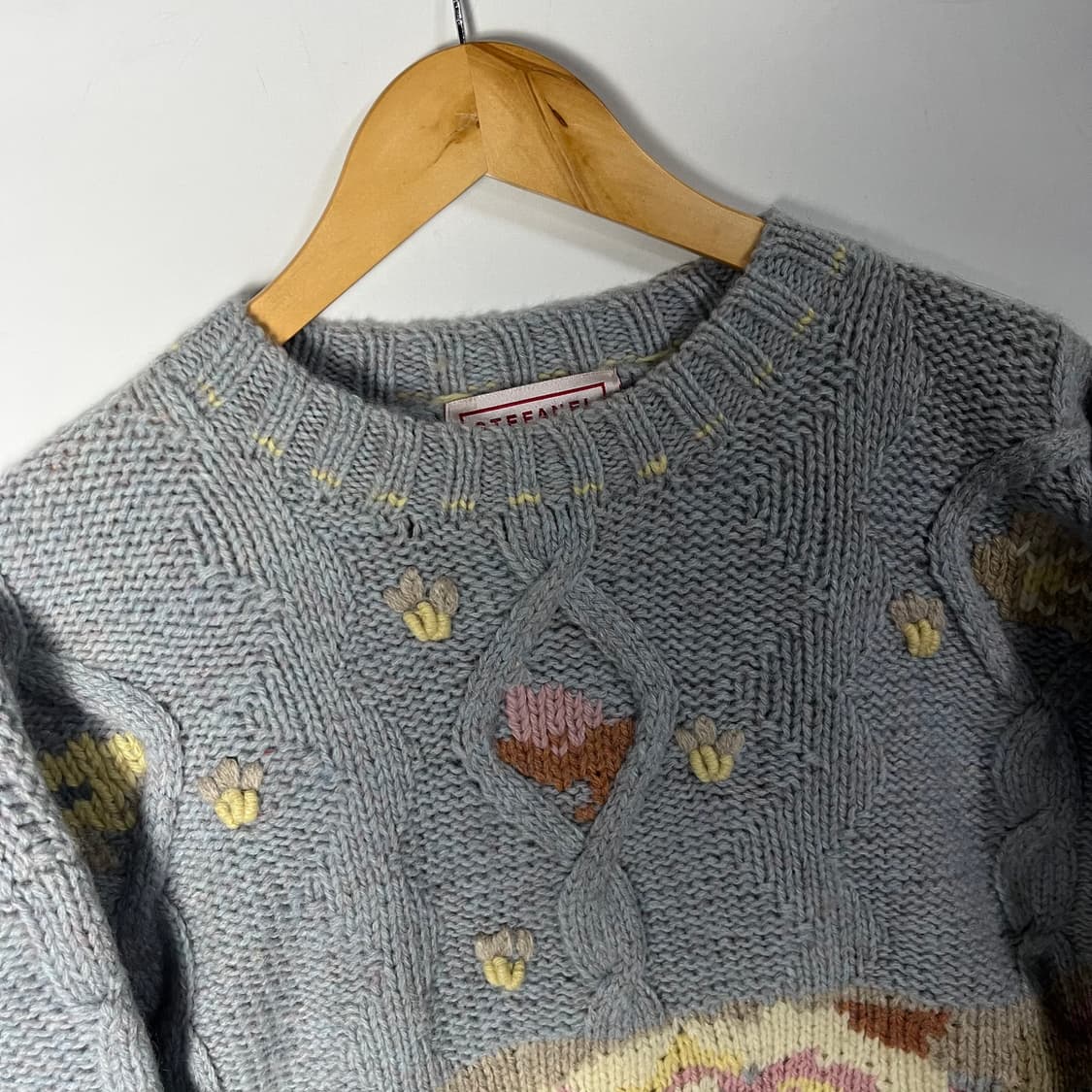 [STEFANEL] 스테파넬 플라워자수 울 니트 상품이미지3