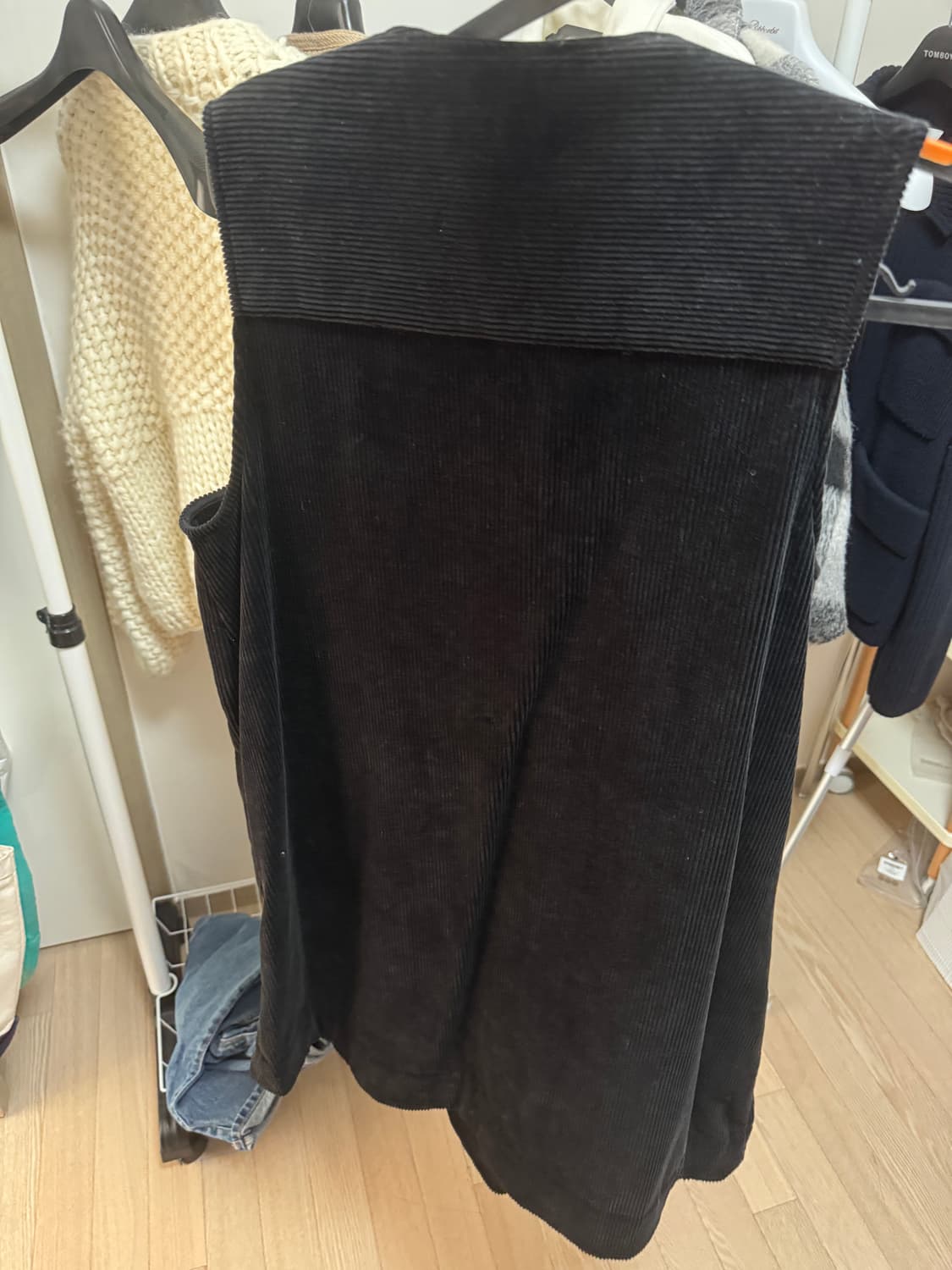 코스 하객룩 코듀로이 원피스 34사이즈 새상품 상품이미지2