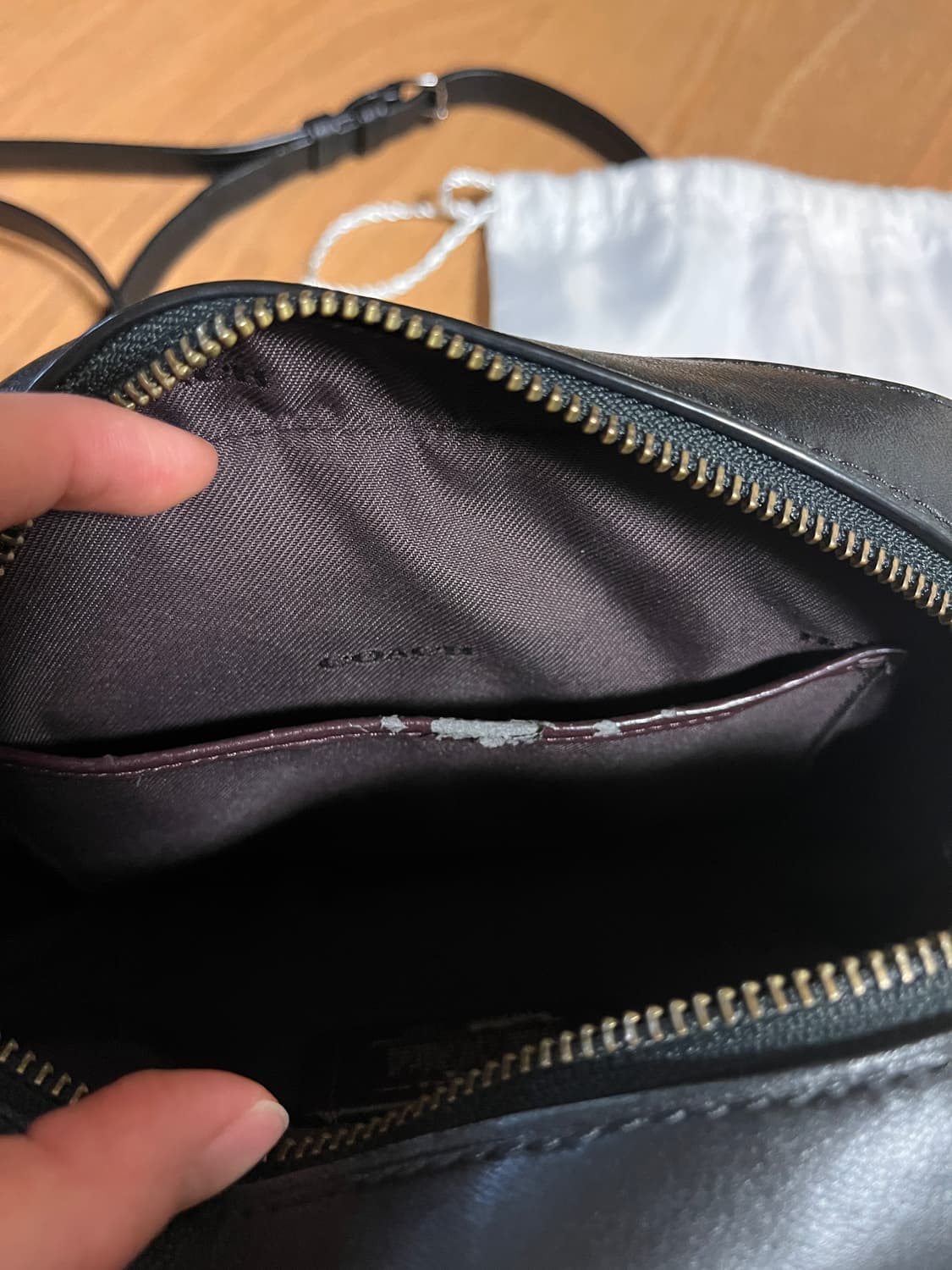 코치 크로스백 가방 상품이미지8