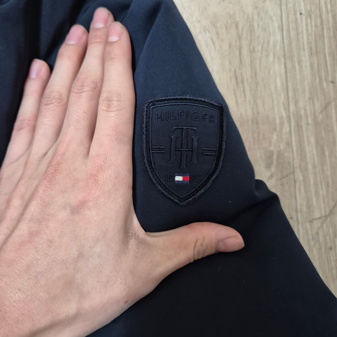 타미힐피거 스몰플래그 덕다운 후드 롱패딩 코트 상품이미지4