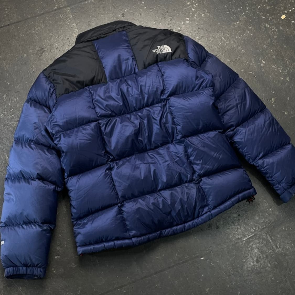 100 노스페이스 로체 패딩 상품이미지6