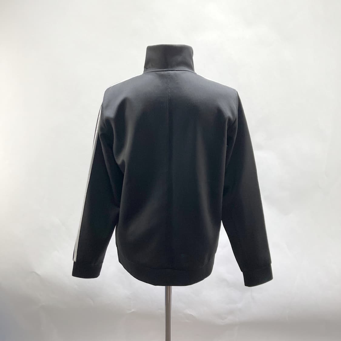 아디다스 AT 클래식 삼선트랙탑 M 영구제 상품이미지3