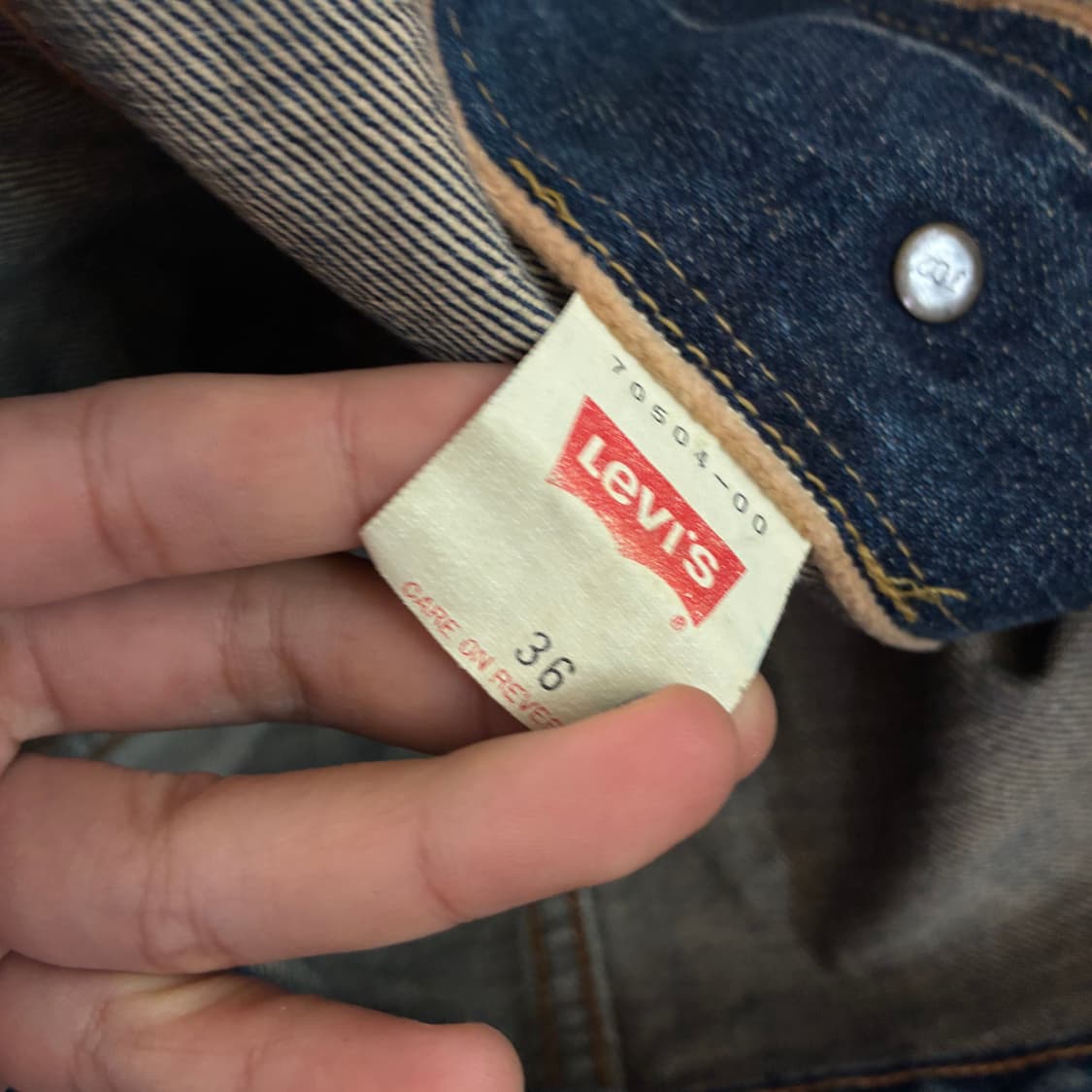 Levi's  리바이스 레드탭 70504 워싱 데님 트러커 자켓  상품이미지6