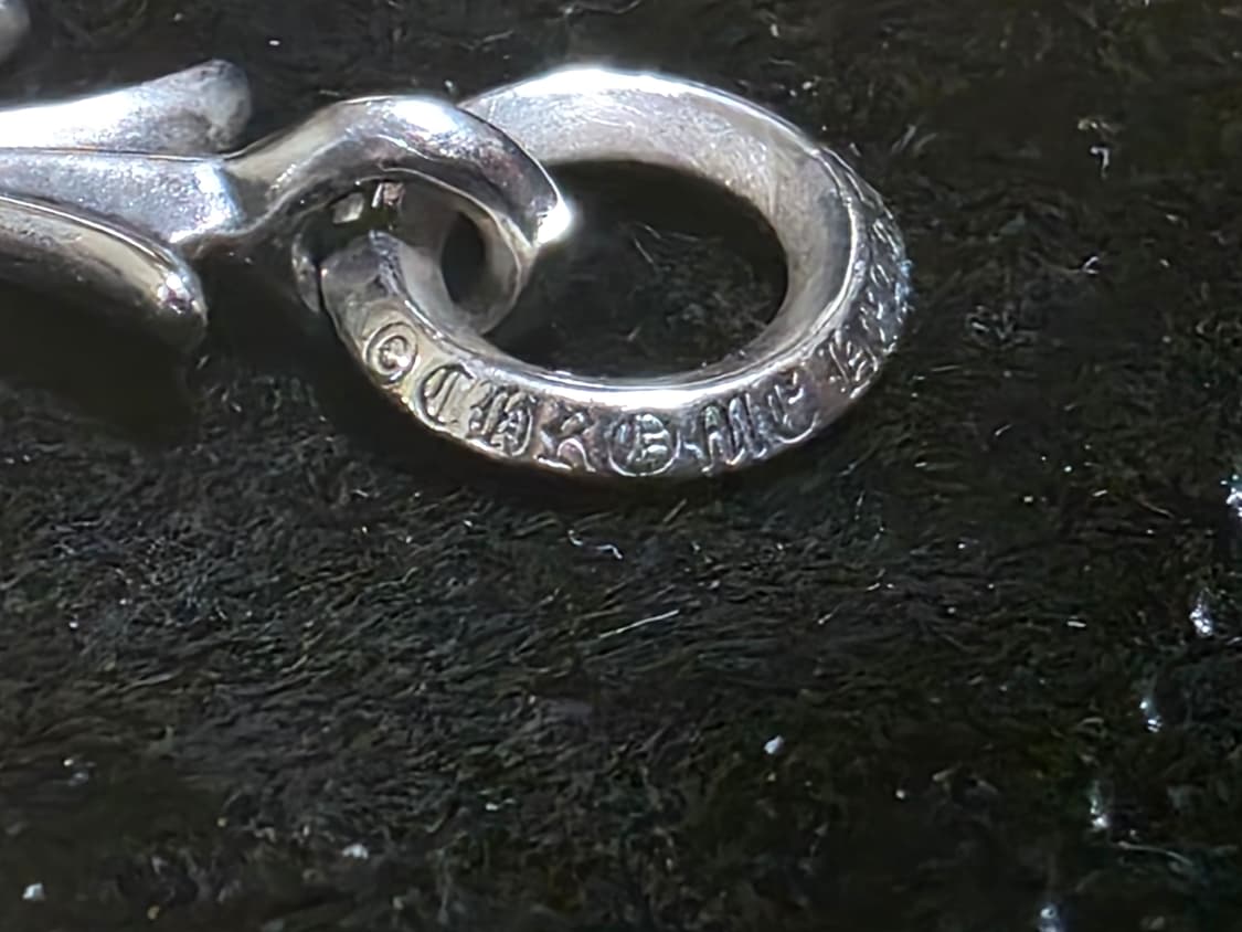 크롬하츠 타이니크로스 펜던트 상품이미지3